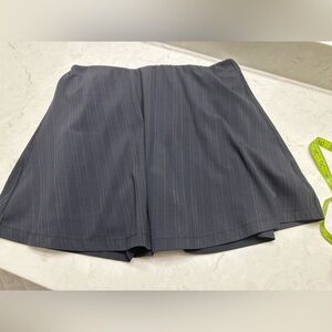 SPANX Black Skort, Large